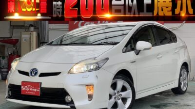 プリウス　Gツーリングセレクション　★総合評価優良車★　人気の30後期！　最上級グレード★　納車時新品タイヤ装着(^_-)-☆　車高調＆アルミプランもご用意しております！　ぜひこの機会にお問い合わせ下さい(‘◇’)ゞ　