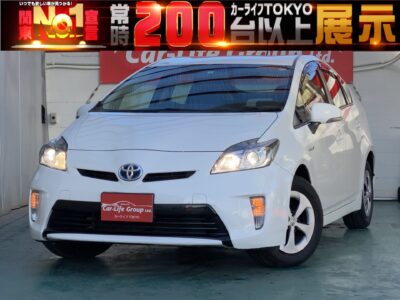 PRIUS  プリウス　Ｓ　★人気の後期型！！★　時代はやっぱり低燃費！！！扱いやすいサイズ感で取り回しもラクラクです♬中間グレードーSーなので最低限の装備が付いてますので入門の方にもオススメです♬車検2年付きでのご納車となります！！！！