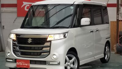 スペーシア　カスタムZ ターボ DカメラブレーキサポートユーティリティーＰＫＧ装着車　★大人気スペーシアカスタム77コーナーにて登場！！☆　高年式&低走行！　アラウンドビューモニターや両側パワースライドドア搭載♪　さらにはアイドリングストップ&エネチャージ&クルーズコントロールなどなど充実な装備で快適運転を実現♪　✨車検長めのＲ4/5まで✨