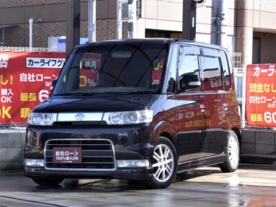 TANTO　タントカスタム　VS　人気の月々1万円台～の軽自動車💨　お気軽にお安くお乗りいただけます🙌　走行中もフルセグTV・DVD視聴可📺　ナビ画面とフルセグTV・DVDの同時視聴もできます(^_-)-☆　後席フルフラットにできお荷物もドーンと載せられます📦　外装、車高調はいっています⚡　《1年保証付》