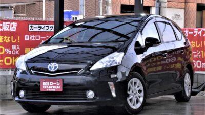 PRIUS　プリウスα　G　【上級グレード】　～3列シート&7人乗りtype～　希少な開放感抜群の大型パノラミックルーフ🌅　機能充実の純正HDDナビ😄　Gグレードなので革巻きステアリングやクルーズコントロール&2連LEDヘッドライトなど装備もgood👍　ファミリー様にもオススメの7人乗り🥳　《1年保証付》