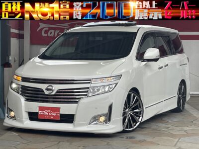 ELGRAND     エルグランド　ハイウェイスター　✨ウェッズ20インチAW！！新品タイヤ！！新品車高調装着済！！ローダウン！！✨　☆人気の52エルグランド！！サンルーフ&両側パワスラ装備！！🌞　純正HDDナビ地デジフルセグ走行中視聴可&Bluetooth接続📺　純正エアロ&ハーフレザー&7人乗キャプテンシート！！💺　🌈長距離ドライブも快適な純正フリップダウンモニター！！大きなボディーでも運転楽々な全方位アラウンドビューモニター！！📷純正装備多数の装備充実車輌！！車検2年付(^_-)-☆