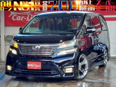 VELLFIRE      ヴェルファイア　2.4Z　★カスタム車両★　新品車高調＆ヴェネルディアルミ20インチ　社外テールランプ　7人乗り　 両側スライドドア＆左パワースライドで乗り降り楽々♪　2列目オットマン＆フリップダウンモニターで、くつろぎ空間♪♪♪  装備品多数付いてます♪♪♪　☆車検2年付き☆