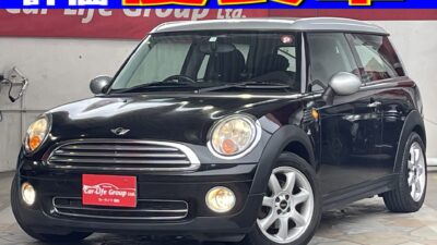 ＭＩＮＩ　クーパー　クラブマン　✨総合評価優良車&３２９８希望ナンバープラン有✨　☆人気のクーパークラブマン！！ドライブ快適装備ストラーダHDDナビ地デジフルセグ走行中視聴可&ETC装備！！コンパクトボディーですが1600ｃｃエンジン&パドルシフト装備で運転も快適です！！欧州車らしいオシャレな内外装(^_-)-☆　車検2年付！！