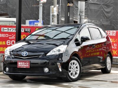 Priusaプリウスアルファg ７人乗りtype ３列シートのa入荷 純正hddナビでフルセグtv視聴可 バックカメラ Ledヘッドライト ハイブリッド 大空間でファミリー様にもオススメです １年間走行距離無制限保証 自社ローン カーライフグループ大阪店