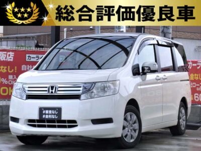 STEPWGN　ステップワゴン　L　【総合評価優良車】　月々2万円台～でお乗りいただけるミニバン💡　ワンオーナー⭐　HDDナビでフルセグTV・DVD視聴可、バックカメラも付いています👀　3列目シートが床下に格納できるのでとっても広いスペースになります😆　🌜大阪店専用HPにて360°画像💫&動画🎥を随時更新中❗carlifegroup.jp で検索🕵️‍♂️🌛《1年保証付》