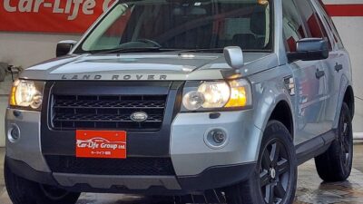 FREELANDER  ランドローバー　フリーランダー２　Ｓ　☆総合評価優良車☆　車検タップリ付いてます♪♪♪　デフ、オーバーホール済み！！　フルタイム４ＷＤの力強い走り！！コンパクトSUVクラス初の横置きレイアウトの直列6気筒3.2Lエンジン（232馬力）を搭載　プッシュスタート式！！シート収納で大容量の収納スペース確保！！