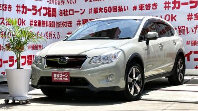 IMPREZA    インプレッサＸＶ　☆ハイブリッド☆　🔶２．０ｉ－Ｌ・アイサイト ４ＷＤ🔶人気急上昇！４ＷＤタイプのハイブリッドクロカン！ＪＣ０８モード　２０．０ｋｍ／Ｌ可能！！デザートカーキ色！！安心安全機能・アイサイト搭載！！月々3万円台～ＯＫ!(^^)!踏み間違い防止・レーダークルーズコントロール！！Ｂｌｕｅｔｏｏｔｈ・フルセグ内臓のストラーダＳＤナビ！！メディア機能も充実！！パドルシフトで軽快なシフトチェンジもＯＫ！！☆内外装程度良好☆　車検2年付！！🚗福岡店専用HPでも在庫確認可能‼✨ 【carlifegroup.fukuoka.jp/】で検索🕵️‍♂️