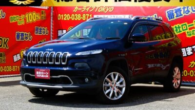 JEEP CHEROKEE　　ジープチェロキー　リミテッド　✨総合評価優良✨　★４WD★　★TOKYO店初入庫車両★　純正ナビ（Bluetooth・DVD・AUX・USB・CD）ステアリングスイッチ操作可＆バックカメラ装備( ^)o(^ )　🔥寒い季節には欠かせないシートヒーター付き🔥　上品で高級感のある黒本革パワーシート💺　豪華な人気オプション装備のパワーバックドア装着車でお荷物の出し入れラクラクです🎵　夜間でも明るいHIDヘッドライト＆フォグライト🔦　🌈ご納車時４本新品タイヤ🌈　★車検2年付★