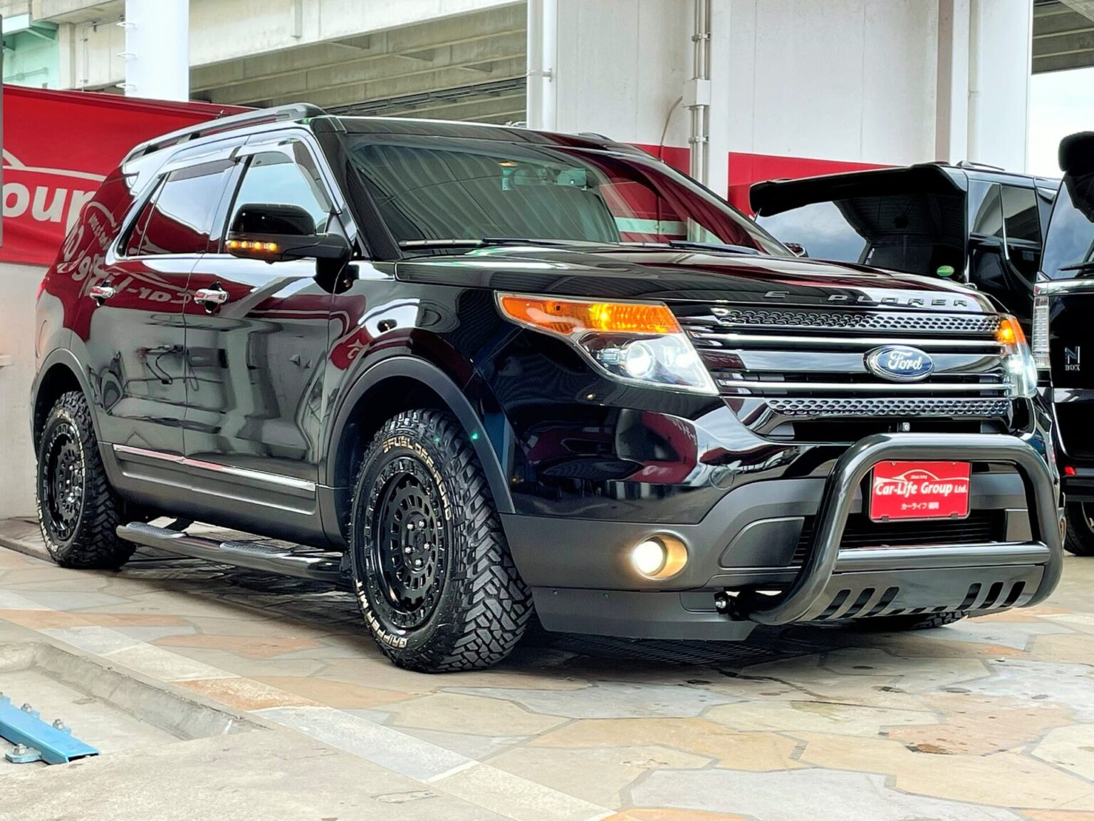 FORD EXPLORERフォードエクスプローラー＂リミテッド・4WD・ディーラー車＂ブラックカラー 自社ローン カーライフグループ福岡店
