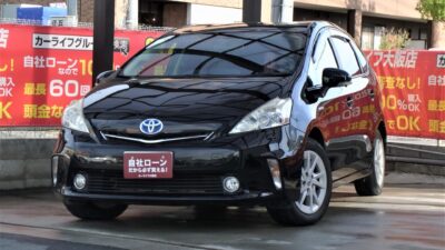 PRIUS α　プリウスα　S　【ユーザー買取車両】　～5人乗りタイプ～　荷室が広くとれる5人乗り📦　特価になりますので48回払い月々35,200円～でお乗りいただけます✨　走行中フルセグTV･DVD視聴可能💿📺　8インチALPINEナビで迫力のある映像をお楽しみいただけます💥　フルセグTV・DVD視聴可はもちろん、BluetoothAUDIO接続可能でスマホの音楽も流せます📱　駐車時も安心のバックカメラ付き📸　大阪店人気車種であるプリウスαのユーザー買い取り車は激レアなためお問い合わせが殺到しております💣　早急にご連絡くださいませ📞　🌜大阪店専用HPも要チェック❗carlifegroup.jp で検索🕵️‍♂️　Instagram・Twitter・TikTokも随時更新中❗❗🌛　《1年保証付》