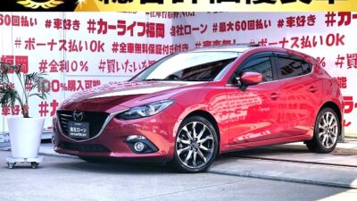 AXELA　アクセラスポーツ　XD　　🌟マツダのSKYACTIV-D２２００ｃｃディーゼルターボエンジン❕❕パワフルで低燃費JＣ０８モード１９．６㎞/ℓ💪純正サンルーフ装備🌈純正メモリーナビ地デジフルセグ📺走行中視聴可👀Bluetooth接続📞🎵音響も完璧なBOSEサウンドシステム🎶乗り降り楽々運転席パワーシート&全席ハーフレザーシート💺シートヒーター♨運転時に視界良好なヘッドアップディスプレイ搭載❕❕夜間走行も安心のHIDヘッドライト&フォグ🔦安全装備スマートシティーブレーキ🚗社外18インチAW装着❕❕✨車庫入れ時も安心のバックカメラ搭載📷🚗福岡店専用HPでも在庫確認可能‼✨ 【carlifegroup.fukuoka.jp/】で検索🕵️‍♂️