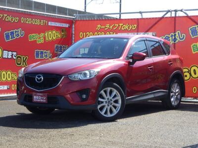 CX-5　XD　Lパッケージ　👑人気ＳＵＶの最上級グレード👑　マツダのクリーンディーゼルターボ🍃　アルパインHDDナビ✨地デジフルセグTV＆DVD📀走行中視聴可です📺Bluetoothオーディオ📱ミュージックサーバー🎶　高級感のある黒革シート&運転席パワーシート&前席シートヒーター機能付きの充実装備✨　燃費の向上に寄与するアイドリングストップ機能付き✨　クルーズコントロール付きで高速道路の走行も快適です😀　HIDヘッドライト&フォグランプで夜間の運転も安心🔦　駐車時に安心のバックカメラ装備✨　✨車検２年付✨　🌜TOKYO店専用HPにて更新中❗ carlifegroup.tokyo.jpで検索🕵️‍♂️🌛《1年保証付》