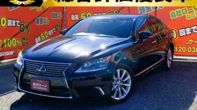 LEXUS　レクサスLS460　バージョンC　4WD　【総合評価優良車】　✨レクサス人気車両TOKYO店初入庫！　✨レクサス後期型が月々５万円台～！！　✨純正HDDナビ（地デジフルセグTV・Bluetooth・ミュージックサーバー・DVD・CD・USB・AUX）バックカメラ📸　本革シート（前席パワーシート&前席シートエアコン＆後席シートヒーター＆ステアリングヒーター！）✨　夜間でも明るいLEDヘッドライト&フォグ＆オートハイビーム🌞　✨夜間時ナイトビューモニターで歩行者の確認で安心機能付き✨　駐車時に便利なブレーキホールド機能付き！　電動リアサンシェード付き！　純正18インチアルミホイール🍩　 ✨車検2年付✨ 🌛TOKYO店専用HPにて更新中❗ carlifegroup.tokyo.jpで検索🕵️‍♂️🌛