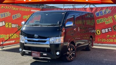 HIACE ハイエース　ロング　スーパーGL　プライムセレクション【カスタム】【特別仕様車】　3型　✨グリル＋フロントバンパー＋ヘッドライト4型仕様✨　純正SDナビ🗾地デジフルセグTV📺DVD📀　Bluetoothオーディオでスマホから音楽再生可能🎶　両側スライドドア🚪で荷物の出し入れ＆乗り降りラクラク!　ベッドキット付きで車中泊にもご利用になれます😄　明るく見やすいLEDヘッドライト＆LEDフォグランプで暗い道でも安心です👀【車検1年付】　🌛TOKYO店専用HPにて更新中❗ carlifegroup.tokyo.jpで検索🕵️‍♂️🌛《1年保証》