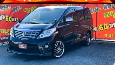 ALPHARD アルファード 240S プライムセレクションⅡ　タイプゴールド　【特別仕様車】大人気グレードが月々3万円台～✨　純正8インチHDDナビ🗾フルセグ📺＆DVD📀視聴可能でBluetoothオーディオでスマホから音楽再生出来ます🎶　2列目豪華なオットマン付キャプテンシート💺＋アルパイン製フリップダウンモニターで快適空間✨　両側パワースライドドア＆パワーバックドア🚪　クリアランスソナーで狭い道でも衝突回避✨　夜間走行時でも明るいHIDヘッドライト&フォグ付き🔦　【納車時タイヤ4本新品】🌛TOKYO店専用HPにて更新中❗ carlifegroup.tokyo.jpで検索🕵️‍♂️🌛《1年保証》