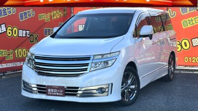 ELGRAND　エルグランド　ライダー黒本革シート仕様マニュアルシート【特別仕様車】【カスタム】　✨高級感のある黒革シート+助手席&二列目オットマン付きキャプテンシートの豪華な7人乗りモデル✨　後席モニター搭載！後席の人もTVやDVDの映像を楽しめます😆　ワンタッチオープンの両側パワースライドドアで乗り降り楽々👪　✨月々3万円台～OK✨　【車検2年付】　🌛TOKYO店専用HPにて更新中❗ carlifegroup.tokyo.jpで検索🕵️‍♂️🌛《1年保証》