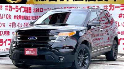 FORD EXPLORER　フォード　エクスプローラー　XLT【４WD】【総合評価優良車】左ハンドル✨ディーラー車💎優良オークション高評価・4.5点獲得車両💎　大人気アメリカンSUV・エクスプローラーが月々③万円台～😮　路面状況（ノーマル・雪・砂・泥・岩場）に応じて最適なセッティングをしてくれるダイヤル式スイッチで圧倒的な走破性🔥　２９４馬力の3.5ℓV型６気筒エンジン搭載❕❕🌈３列シート&７人乗り🌈乗り降りスムーズな社外サイドステップ装備🎵　純正マルチメディアプレーヤーBluetooth　CD　SD　USBステアリングスイッチ操作可🤏オートライト機能付HIDヘッドライト装備で夜間も明るく照らします🔦🌈福岡店専用HPでも在庫確認可能‼✨ 【carlifegroup.fukuoka.jp/】で検索🕵️‍♂️