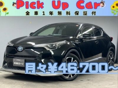 C-HR　HYBRID　G　最上級グレード🌈✨高級な室内空間とハーフレザーシート🍀✨純正フルエアロ装着✨　安全装備【プリクラッシュセーフティ搭載】　衝突軽減ブレーキ　レーンアシスト　オートマチックハイビーム付きＬＥＤヘッドライト　装着車で安全機能抜群！！　純正９インチの大画面ナビ搭載で快適にドライブをお楽しみいただけます😁　CD　DVD　Bluetooth接続　ミュージックサーバー　フルセグ視聴　スマホから音楽再生可能🎶　✨車検2年付✨　🌜TOKYO店専用HPにて更新中❗ carlifegroup.tokyo.jpで検索🕵️‍♂️🌛《1年保証付》