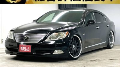 LEXUS レクサス　ＬＳバージョンＵ　Ｉパッケージ　【総合評価優良車】【カスタム】💎最上級グレード💎  装備品多数✨サンルーフ付き♪♪♪✨黒革レザーシート＆パワーシート＆シートエアコンで快適😎ステアリングヒーター付きで寒い冬もこわくない💖コーナーセンサーやブレーキホールドなども装備！🔥純正ＨＤＤナビ🗾とにかく快適＆カッコよさ際立つ1台です😎カールソン21インチアルミにエアサスコントローラーで車高も自由自在🎶🚢クルーズコントロールで高速道路での長距離走行も楽々快適🚗🌈車検２年付🌈💎TOKYO店専用HPにて更新中❗ carlifegroup.tokyo.jpで検索🕵️‍♂️🌛《1年保証》