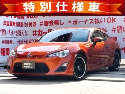 TOYOTA　８６　レーシング【特別仕様車】💎大人気のスポーツカー　８６💎4万円台～✨TRDロールケージでボディ剛性のアップ🔥走りを楽しめる６ＭＴ車💨純正SDナビ🗾ＤＶＤ📀Ｂｌｕｅｔｏｏｔｈ🎶📱フルセグＴＶ内蔵型📺高速ドライブも安心のＥＴＣ装備🌈🚗福岡店専用HPでも在庫確認可能‼✨ 【carlifegroup.fukuoka.jp/】で検索🕵️‍♂️