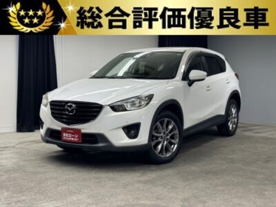 CX-5　XD Lパッケージ　【総合評価優良車】　💎”ディーゼルターボ”～低燃費車両～💎　月々３万円台～❗　✨大人気パール色入庫しました✨衝突軽減ブレーキ搭載されておりますので、安心して走行可能です✨パイオニア製SDナビ＂🎶フルセグ視聴📺CD　ＤＶＤ💿Ｂｌｕｅｔｏｏｔｈ接続📞📀走行中映像視聴可能🚗バックカメラ+サイドカメラ搭載👀スマートシティブレーキサポート安全運転支援搭載✨🚗19インチアルミホイール・フル革シートで高級感抜群の最上級グレードが堂々入庫👑クリーンディーゼル・セーフティークルーズ🚙高速も楽々運転・クルーズコントロール機能👍🌜TOKYO店専用HPにて更新中❗ carlifegroup.tokyo.jpで検索🕵️‍♂️🌛《1年保証付》