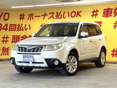 FORESTER フォレスター ２．０ＸＳ ⛺4WD⛺スバルのこだわりが凝縮されたSUV✨🗾スパーダHDDナビ🗾Bluetooth🎶📺 DVD💿CD📀アメニティ豊富で快適な車内🍀クルーズコントロール装備で高速道路もラクラク走行🚙😁✨アクセルを離しても一定速度で走行ができ長距離運転時の負担を軽減✨加速・減速も簡単なスイッチ操作で調整可能💨ラゲッジルームは大容量のスペースを確保🥰👌普段のお買い物からレジャーまで幅広く大活躍してくれます✨🌈😁お問い合わせはお早めに📞🚗TOKYO店専用HPでも在庫確認可能❗❗😍✨TOKYO店専用HPにて更新中❗ carlifegroup.tokyo.jpで検索🕵️‍♂️🌛《1年保証付》