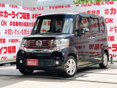 N-BOX　カスタム　G　Lパッケージ 　＂人気車種Nシリーズ・ハイトワゴン・ブラックカラー再入庫＂走行４万Ｋｍ台✨👛社外メモリ―ナビ🗾ＤＶＤ💿Ｂｌｕｅｔｏｏｔｈ📱フルセグＴＶ内蔵型📺走行中映像視聴可能👀両側スライド・左側パワースライドドアー🌈🍃カタログ燃費ＪＣ０８モード２４．２ｋｍ／Ｌの低燃費🍃🌈🚗福岡店専用HPでも在庫確認可能‼✨【carlifegroup.fukuoka.jp/】で検索🕵️‍♂️