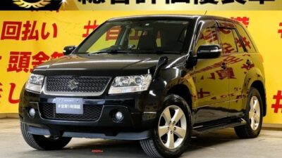 ESCUDO　エスクード　XG　【4WD】【総合評価優良車】‘‘本格的な四輪駆動のスズキのSUV車‘‘　✨ワイパーヒーター・ミラーヒーター・シートヒーター機能搭載で寒い地域にお住まい方にオススメです❄☃❗❗　バックモニターもついて駐車も安心です📷　地デジフルセグTVは走行中も視聴可能❗❗クルーズコントロール機能で高速道路の長距離ドライブも楽々🚗🌛TOKYO店専用HPにて更新中❗ carlifegroup.tokyo.jpで検索🕵️‍♂️🌛【車検2年付】《1年保証》