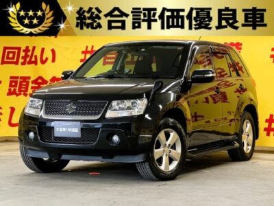 ESCUDO　エスクード　XG　【4WD】【総合評価優良車】‘‘本格的な四輪駆動のスズキのSUV車‘‘　✨ワイパーヒーター・ミラーヒーター・シートヒーター機能搭載で寒い地域にお住まい方にオススメです❄☃❗❗　バックモニターもついて駐車も安心です📷　地デジフルセグTVは走行中も視聴可能❗❗クルーズコントロール機能で高速道路の長距離ドライブも楽々🚗🌛TOKYO店専用HPにて更新中❗ carlifegroup.tokyo.jpで検索🕵️‍♂️🌛【車検2年付】《1年保証》