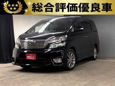 VELLFIRE　 ヴェルファイア　2.4Z　プラチナセレクションⅡタイプゴールド【4WD】【総合評価優良車】【特別仕様車】純正HDDナビ🗾ＣＤ・ＤＶＤ💿🎵Ｂｌｕｅｔｏｏｔｈ🎶📱📞地デジフルセグＴＶ内臓型📺走行中映像視聴可能🎶後席には純正フリップダウンモニター📺でお子様や大人の方まで楽しめます😆高速使用時も快適ビルドインETC装備付き🛣️両側パワースライドドア・パワーバックドア装備搭載で荷物出し入れが楽々🤱ＨＩＤヘッドライト＆LEDフォグランプで夜間も明るく安全走行💡ウォークスルー可能で大人数でのお出掛けも楽々😊🌜TOKYO店専用HPにて更新中❗ carlifegroup.tokyo.jpで検索🕵️‍♂️🌛《1年保証付》