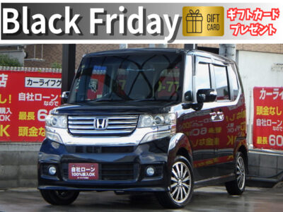 N-BOX　カスタム　G　ターボパッケージ　大阪店軽自動車人気No.1のハイトワゴン✨　両側パワースライドドアで乗り降りやお荷物の積み下ろしがラクラク📦　ターボの馬力で坂道や山道でもスイスイ走破できます🏁　高速道路ではクルーズコントロールを使用すれば楽に運転できちゃいます🗾　広い室内と豊富なシートアレンジで万能に使用できる軽自動車です🍀　🌜大阪店専用HPも要チェック❗carlifegroup.jp で検索🕵️‍♂️　Instagram・Twitter・TikTokも随時更新中❗❗🌛《1年保証付》