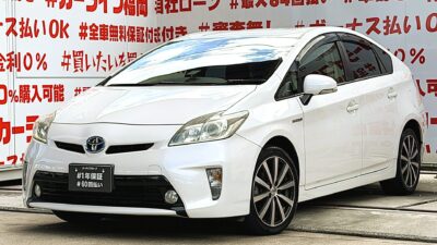 PRIUS　プリウス　1.8G【後期型】【車検２年付】💎月々２万円台～ＯＫ😮燃費性能抜群のハイブリッドセダン・ＪＣ０８モード燃費３０．４ｋｍ／Ｌ🌿ハーフレザーシート＆運転席パワーシート付の上級グレード🌈高速走行はクルーズコントロール機能にお任せ・楽々運転🎉純正ディスプレイオーディオ🎶Ｂｌｕｅｔｏｏｔｈ📱🎶📞フルセグＴＶ📺走行中映像視聴可能👀ＨＩＤヘッドライト＆フォグランプで夜間の視野性も抜群💡🚗福岡店専用HPでも在庫確認可能‼✨ 【carlifegroup.fukuoka.jp/】で検索🕵️‍♂️