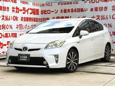 PRIUS　プリウス　1.8G【後期型】💎😮燃費性能抜群のハイブリッドセダン・ＪＣ０８モード燃費３０．４ｋｍ／Ｌ🌿ハーフレザーシート＆運転席パワーシート付の上級グレード🌈高速走行はクルーズコントロール機能にお任せ・楽々運転🎉純正ディスプレイオーディオ🎶Ｂｌｕｅｔｏｏｔｈ📱🎶📞フルセグＴＶ📺走行中映像視聴可能👀ＨＩＤヘッドライト＆フォグランプで夜間の視野性も抜群💡🚗福岡店専用HPでも在庫確認可能‼✨ 【carlifegroup.fukuoka.jp/】で検索🕵️‍♂️