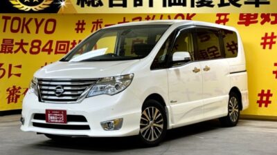 SERENA　セレナ　ハイウェイスター Ｖセレクション＋ＳａｆｅｔｙⅡ Ｓ－ＨＹＢＲＩＤ【総合評価優良車】【特別仕様車】【後期型】 カロッツエリア楽ナビ🗾地デジフルセグTV📺DVD📀走行中視聴可能😊Bluetooth🎶接続可能❗　カタログ燃費・ＪＣ０８モード１5.4ｋｍ／Ｌ🍃　クリアランスソナー＆アラウンドビューモニター付きで駐車も狭い場所での切り返しも安心👀　両側パワースライドドアなので荷物の出し入れも乗り降りも楽々😆 高速走行もストレスなしのＥＴＣ&クルーズコントロール🚗🌜TOKYO店専用HPにて随時更新中❗ carlifegroup.tokyo.jpで検索🕵️‍♂️🌛《1年保証付》