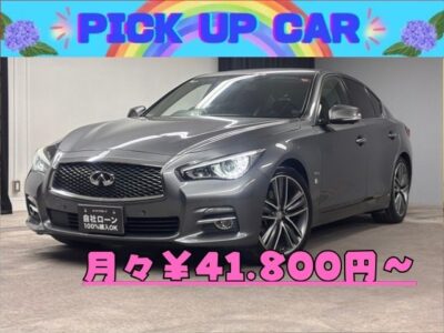 SKYLINE　スカイライン　350GTハイブリッド　タイプP　💎高級感と機能性を兼ね備えたセンターコンソールツインディスプレイタイプ📺純正ＳＤタイプマルチナビ🗾ＤＶＤ💿Ｂｌｕｅｔｏｏｔｈ🎶📱📞フルセグＴＶ内臓型📺明るいＬＥＤヘッド＆ＬＥＤフォグランプ💡デイライト機能・ＯＮ・ＯＦＦ可能🔘運転支援システム多数の１台・エマージェンシーブレーキ装備✨高級本革シート装備💺パワーシート＆シートヒーター装備💺アラウンドビューモニター・全周囲カメラが周囲をすべて管理・監視📹クリアランスソナーとの組み合わせで楽々駐車が可能🚗🌈TOKYO店専用HPにて更新中❗ carlifegroup.tokyo.jpで検索🕵️‍♂️🌛《1年保証付》