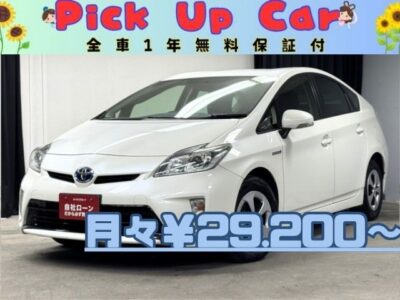 PRIUS　プリウス　Ｓ　【後期型】【総合評価優良車】 地デジフルセグTV📺DVD📀Bluetooth♬　エンジン楽々スタート！スマートキー&プッシュスタート付き😄　カタログ燃費JC08モード30.4㎞/ℓ🔋お財布に優しいお車ナンバー１です👛　✨車検2年付✨ 月々２万円台～😆　🌛TOKYO店専用HPにて更新中❗ carlifegroup.tokyo.jpで検索🕵️‍♂️🌛《1年保証》
