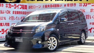 ISIS　アイシス　プラタナ　リミテッド【特別仕様車】【総合評価優良車】 ＂低価格３列シートタイプステーションワゴン＂月々１６，５００円～ＯＫ😲💎純正ＨＤＤナビ🗾ＤＶＤ📀ミュージックサーバー💾バックカメラ付📹大解放の左側ピラーレスタイプ🌀楽々開閉・両側パワースライドドア🚪納車時新品タイヤ装着🌈🚗福岡店専用HPでも在庫確認可能‼✨ 【carlifegroup.fukuoka.jp/】で検索🕵️‍♂️