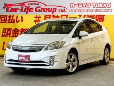 PRIUS　プリウス　Sツーリングセレクション　フロントバンパーモデリスタエアロツアラー装着✨　純正メモリーナビ🗾ワンセグ📺DVD📀　燃費も抜群ですので現在のガソリン高騰時期でもお財布には優しい車両です🍃　夜間走行時に明るく見やすいＬＥＤヘッドライト＋フォグ🔦　駐車時に安心なバックカメラ付🎥　🌛TOKYO店専用HPにて更新中❗ carlifegroup.tokyo.jpで検索🕵️‍♂️🌛《1年保証付》