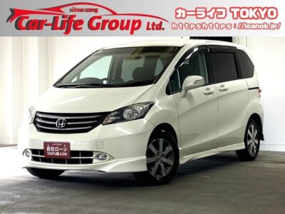 FREED　フリード　Gエアロ　✨7人乗り✨　 コンパクトサイズのファミリーカーとして大人気🤩　パワースライドドアで後席の乗り降りや荷物の出し入れラクラクです🤱📸　Ｐｉｏｎｅｅｒ楽ナビ🚗フルセグTV＆DVD視聴可能です📺後方も安心バックカメラ付✨　HIDヘッドライトで夜間も安心🌈ウォークスルー可能で大人数でのお出掛けも楽々🗾　5ナンバーサイズなので小回りが効きやすくチョイ乗りの際でも大活躍です✨　✨車検2年付✨　🌛TOKYO店専用HPにて更新中❗ carlifegroup.tokyo.jpで検索🕵️‍♂️🌛《1年保証》