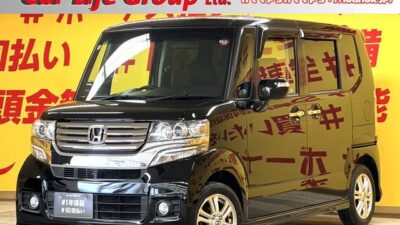 N-BOX　カスタム　G　Lパッケージ　✨走行距離4万㌔台の低走行車✨幅広い世代から大人気の軽ハイトワゴンです✨両側パワースライドドア搭載で乗り降り楽々👌純正メモリーナビ🗾ＤＶＤ💿ワンセグＴＶ付きで走行中も視聴可能❗❗🍃カタログ燃費ＪＣ０８モード２４．２ｋｍ／Ｌの低燃費🍃月々２万円台～😆　🌜TOKYO店専用HPにて更新中❗ carlifegroup.tokyo.jpで検索🕵️‍♂️🌛《1年保証付》