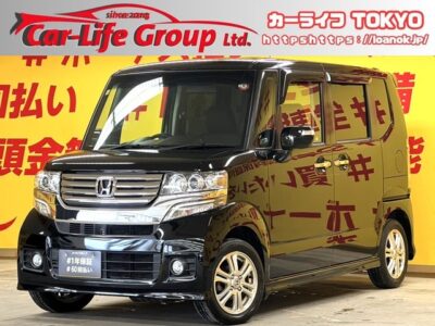 N-BOX　カスタム　G　Lパッケージ　✨走行距離4万㌔台の低走行車✨幅広い世代から大人気の軽ハイトワゴンです✨両側パワースライドドア搭載で乗り降り楽々👌純正メモリーナビ🗾ＤＶＤ💿ワンセグＴＶ付きで走行中も視聴可能❗❗🍃カタログ燃費ＪＣ０８モード２４．２ｋｍ／Ｌの低燃費🍃月々２万円台～😆　🌜TOKYO店専用HPにて更新中❗ carlifegroup.tokyo.jpで検索🕵️‍♂️🌛《1年保証付》