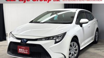 COROLLA TOURING　カローラツーリング　HV　G-X　4WD　🔥2021年式・高年式車両🔥🎊カーライフTOKYO初入庫🎊純正ディスプレイオーディオナビ✨Ｂｌｕｅｔｏｏｔｈ接続可🎵📞走行中に前方の車両等を認識し衝突しそうな時は警報とブレーキで衝突回避と被害軽減をアシストする『トヨタセーフティセンス』搭載👍夜間走行時に明るく見やすいＬＥＤヘッドライト＆オートマチックハイビーム機能🔦レーダークルーズコントロール&ビルドインETCで高速道路での長距離走行も楽々快適🚗🎶ＪＣ０８モード31.0㎞/ℓと最高レベルの低燃費🍀月々4万円台～🤩🌈車検２年付🌈TOKYO店専用HPにて更新中❗ carlifegroup.tokyo.jpで検索🕵️‍♂️🌛《1年保証付》