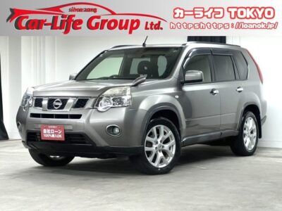 X-TRAIL　エクストレイル　20GT　【4WD】　ディーゼルターボ×4WDで力強い走り😆　寒い季節も快適な全席シートヒーター付き🔥高速道路で大活躍なETC&クルーズコントロール🚗夜間でも明るいHIDヘッドライト&フォグランプつき🔦　大人気のディーゼルエンジンで維持費安め🌍パワフルなエンジンです😆🌛TOKYO店専用HPにて更新中❗ carlifegroup.tokyo.jpで検索🕵️‍♂️🌛【車検２年付】【1年保証】