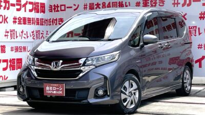 FREED HV　フリードHV　ハイブリッド G  ホンダセンシング　＂上級グレード＂🌈ＧＢ７モデル💎🌈マイナーチェンジにて精悍で落ち着きのあるシンプルなスタイルへ✨カロッツェリア８インチナビ🗾ＤＶＤ📀Ｂｌｕｅｔｏｏｔｈ🎶📱📞フルセグＴＶ内蔵型📺走行中映像視聴可能👀６人乗り３列シート💺ウォークスルー可能🐾ジング💺両側パワースライドドアで楽々開閉🚪✨カロッツェリアフリップダウンモニター付でリアのエンタメも充実👀夜間走行も快適なＬＥＤヘッドライト🔦ホンダセンシングで運転支援も充実🚗納車時新品タイヤ装着✨月々３万円台～ＯＫ🌈福岡店専用HPでも在庫確認可能‼✨【carlifegroup.fukuoka.jp/】で検索🕵️‍♂️