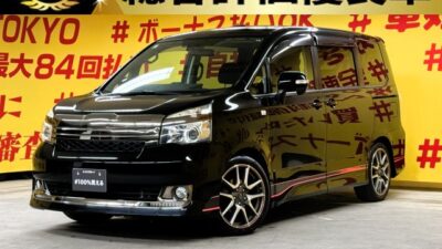 VOXY　ヴォクシー　ZS　G’ｓ 【後期型】【総合評価優良車】【カスタム】【特別仕様車】💎Ｇ’ｓ専用フロント・リアバンパー＆２本出しマフラー＆純正１８インチＡＷ＆Ｇ’ｓ専用ダウンサス装備💎カッコよく仕上がってます✨開放感抜群のサンルーフ付き❗純正SDナビ🗾ＤＶＤ📀Ｂｌｕｅｔｏｏｔｈ📞地デジフルセグＴＶ内臓型📺💡走行中映像視聴可能👀🌈TOKYO店専用HPにて更新中❗ carlifegroup.tokyo.jpで検索🕵️‍♂️🌛《1年保証付