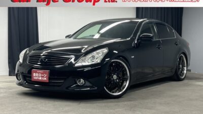 SKYLINE　スカイライン　250GT　【後期型】大人気のスポーツセダン！！✨タナベ車高調＆ワークgnosis20インチAW✨純正HDDナビ😆地デジフルセグTV&DVD視聴可能🎵Bluetoothオーディオつき🎵運転中や駐車時に安心のサイド&バックカメラ装備💥🌜TOKYO店専用HPにて更新中❗ carlifegroup.tokyo.jpで検索🕵️‍♂️🌛《1年保証付》