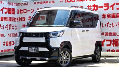DELICA MINI　デリカミニ　 Gプレミアム　【4WD】＂最上級グレード＂福岡店初入庫🎉令和６年式・９０００㌔の高年式・低走行車両✨マイパイロット＆レーダークルーズコントロールで高速道路も快適🌈純正オプション９インチナビ🗾ＳＤ📀Ｂｌｕｅｔｏｏｔｈ🎶📱フルセグＴＶ内蔵型📺走行中映像視聴可能👀デジタルルームミラータイプ✨アラウンドビューモニター付で狭い場所でも楽々駐車可能🌈両側パワースライドドア🚪ハンズフリー両側パワースライドドアー搭載車🚪明るいＬＥＤヘッドライト＆ＬＥＤフォグランプで夜間走行も視野確保🔦🚗福岡店専用HPでも在庫確認可能‼✨ 【carlifegroup.fukuoka.jp】で検索🕵️‍♂️