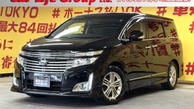 ELGRAND　エルグランド　350　ハイウェイスタープレミアム　【4WD】　豪華な黒本革シート仕様パワーシート✨　👑純正HDDナビ🗾地デジフルセグTV📺Bluetooth📱DVD📀アラウンドビューモニターで視界良好です✨　✨後席の方も嬉しい純正フリップダウンモニター付き📺　７人乗りキャプテンシート・オットマン機能付👍　ワンタッチで開閉可能な両側パワースライドドアなので乗り降りがラクラク👪　パワーバックドアなのでボタンでバックドアの開閉可能です👌3列目シートも電動格納✨　夜間でも明るいHIDヘッドライト&フォグランプ✨🌛TOKYO店専用HPにて更新中❗ carlifegroup.tokyo.jpで検索🕵️‍♂️🌛《1年保証》