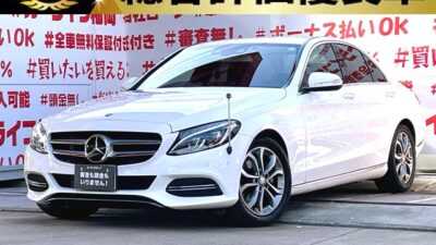MERCEDES BENZ メルセデス・ベンツ　C200　アバンギャルド【総合評価優良車】＂走行４万ｋｍの多機能装備＂直噴4気筒ターボエンジン＂純正ナビ🗾ＤＶＤ６連📀Ｂｌｕｅｔｏｏｔｈ🎶📱📞フルセグＴＶ内蔵型📺パドルシフト機能付きで機敏なスポーツマチック機能も味わえます🏎純正ドライブレコーダー付✨🍃ディストロニックプラス・ブラインドスポット・ブレーキサポート機能付きで多種多様な運転サポート✨丁度イイ大きさ🚗ベースセダンサイズ・Ｃクラス🎉🚗福岡店専用HPでも在庫確認可能‼✨ 【carlifegroup.fukuoka.jp/】で検索🕵️‍♂️